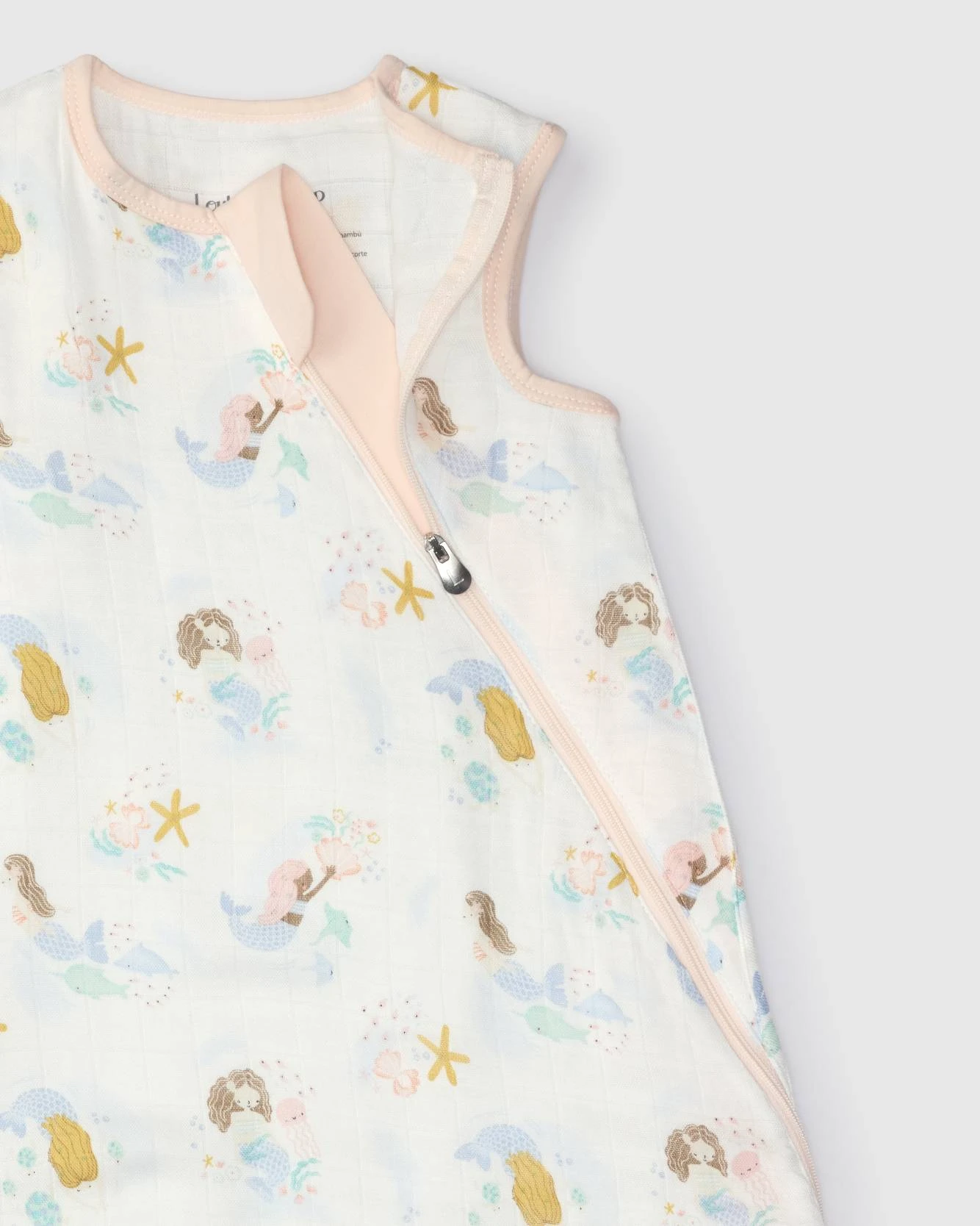 Muslin Lightweight Sleep Bag 0.5 TOG - Mermaids 2 Muslin Lightweight Sleep Bag 0.5 TOG - Mermaids - Image 2