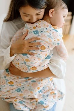 TENCEL™ Sleep Bag 1.0 TOG - Sun Kissed Shoal -Bandana Store Elza Photographie Loulou Lollipop Sept. 11th 2024 Web 13